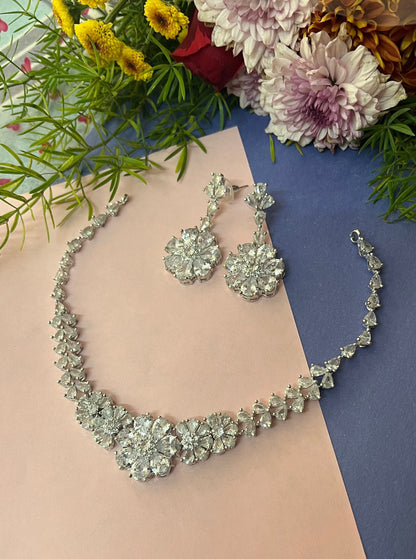 Flower pattern White Zircon Necklace DB-AD11875Z2