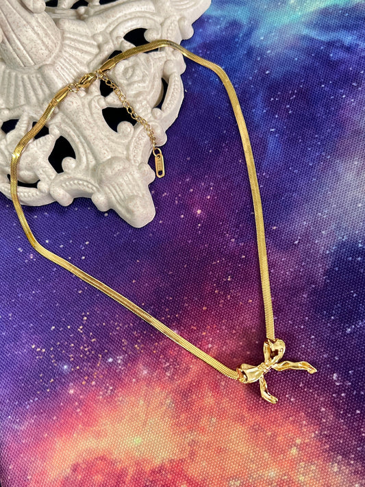 Golden Bow Necklace