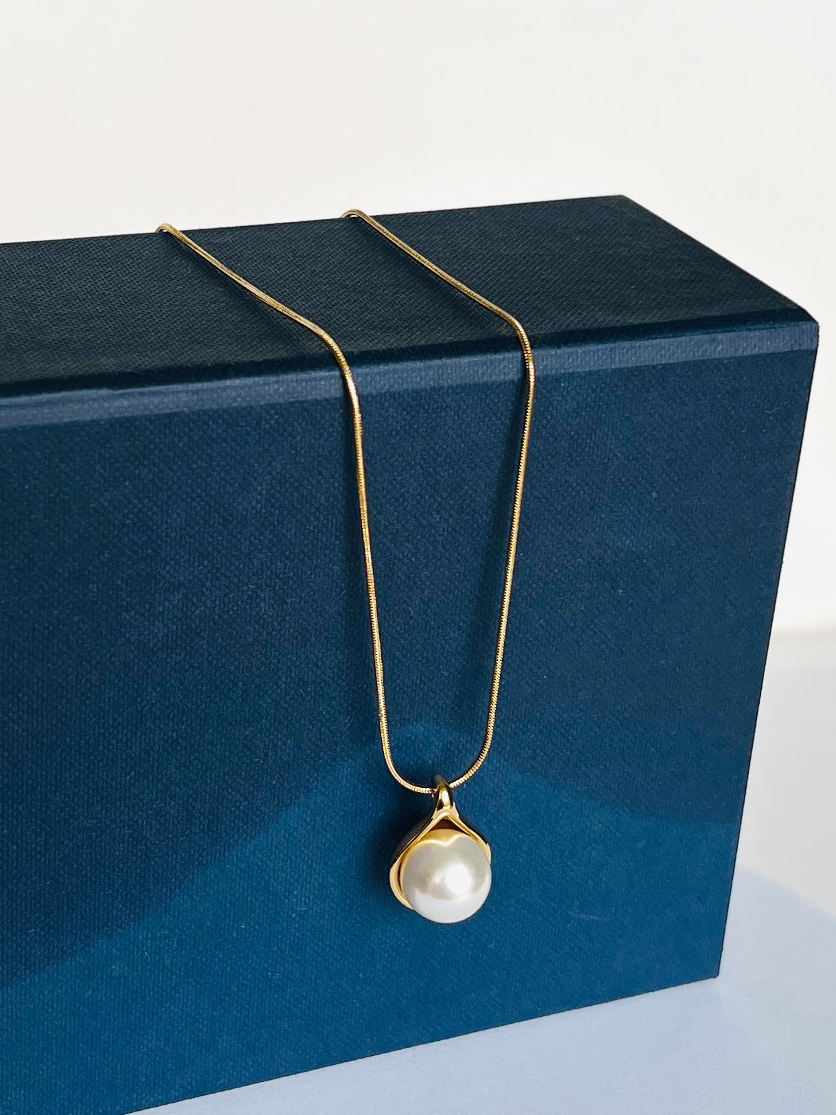 Pearl Pendant Necklace