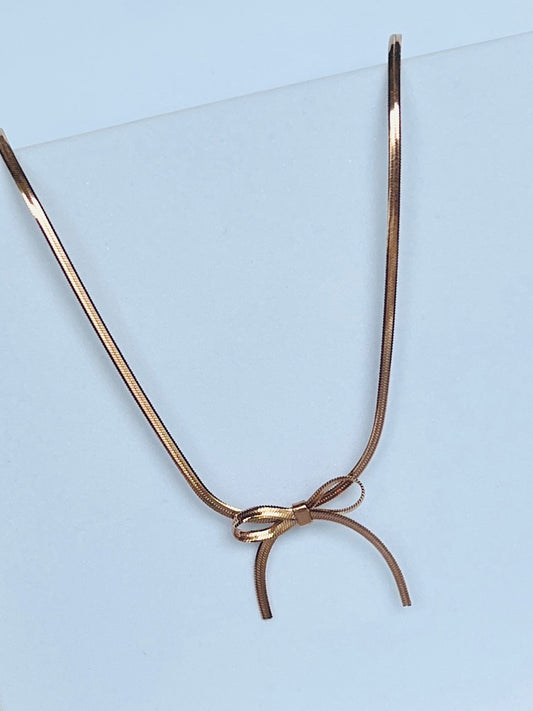 Rose gold Bow Necklace