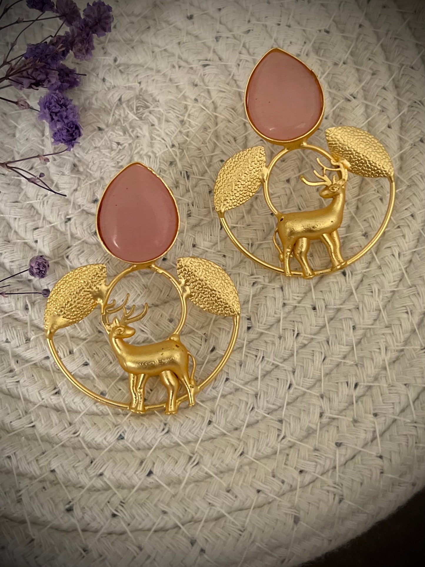 Hiran Brass earrings Pink DB-BRS1300Z1