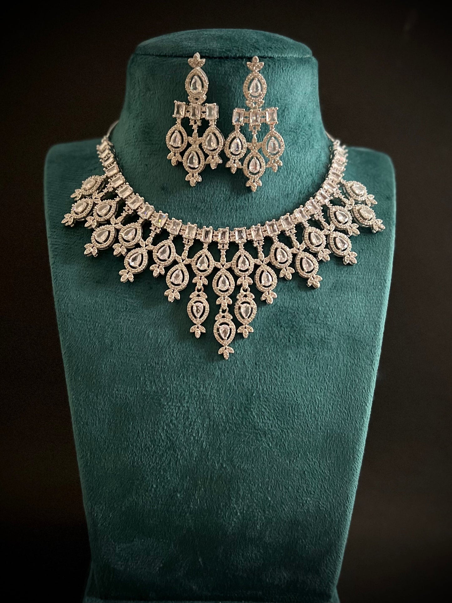 Ruhani White Crystal AD necklace set DB-AD12200Z