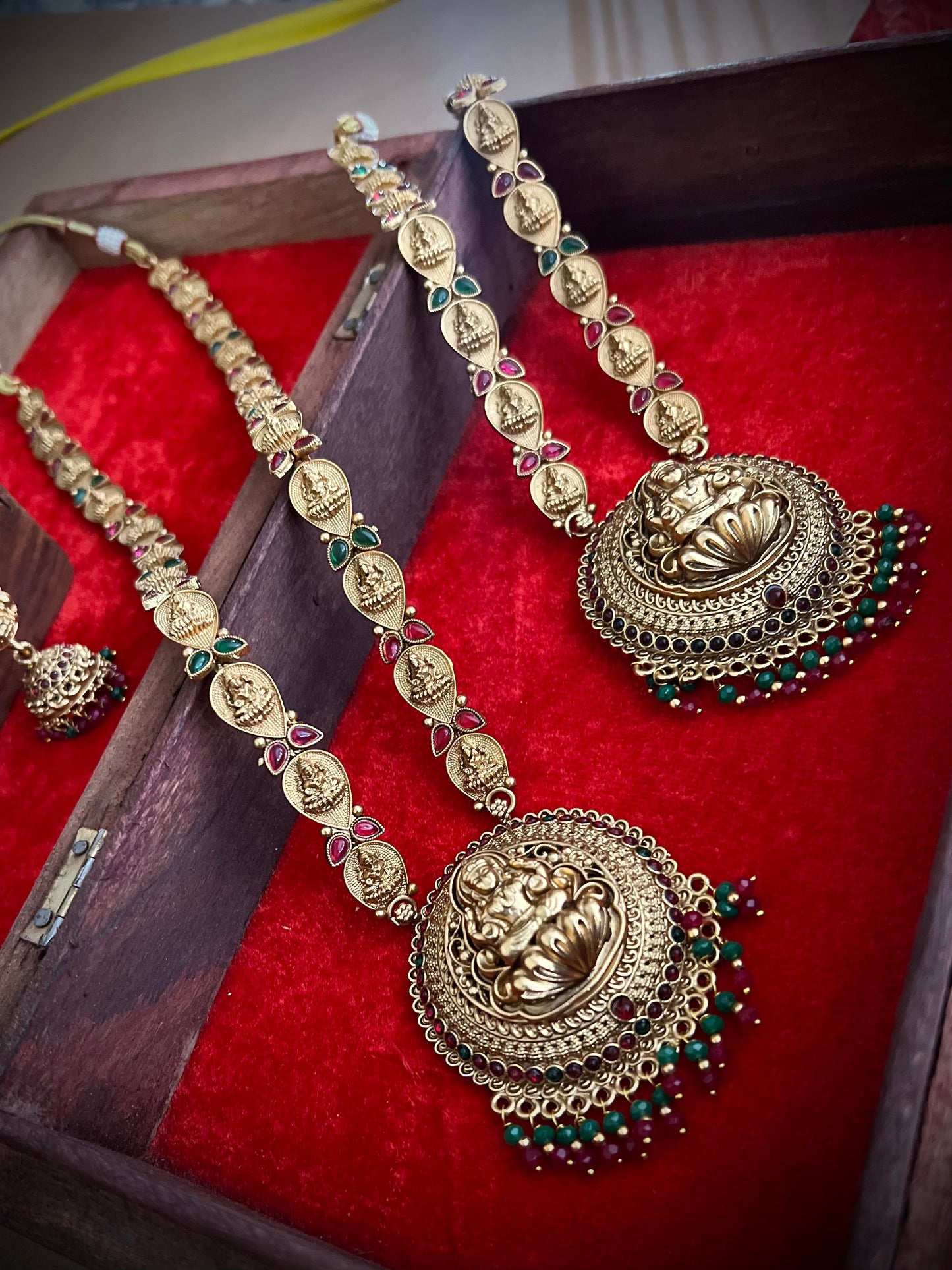 Antique Gold-Plated Studded Temple Jewellery Long Necklace Set DB-GP11750Z7