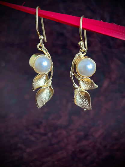 Trendy Leaf Golden Brass Earrings DB-BR1200Z