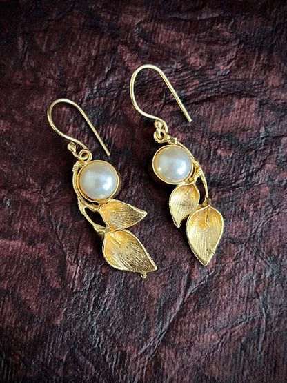 Trendy Leaf Golden Brass Earrings DB-BR1200Z