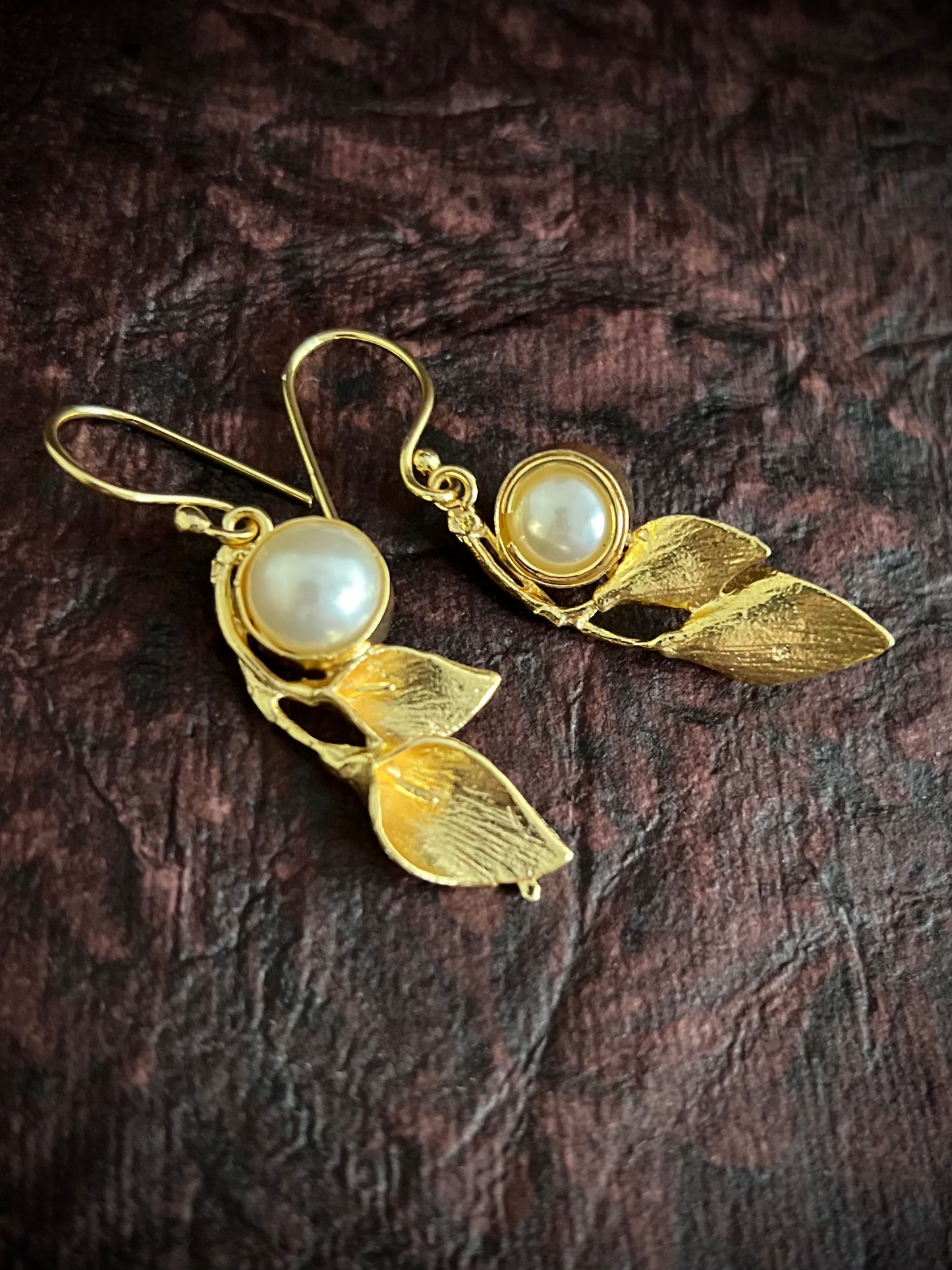 Trendy Leaf Golden Brass Earrings DB-BR1200Z