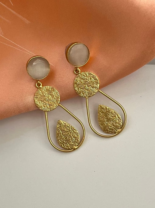 Trendy Golden Brass Earrings DB-BR1200Z