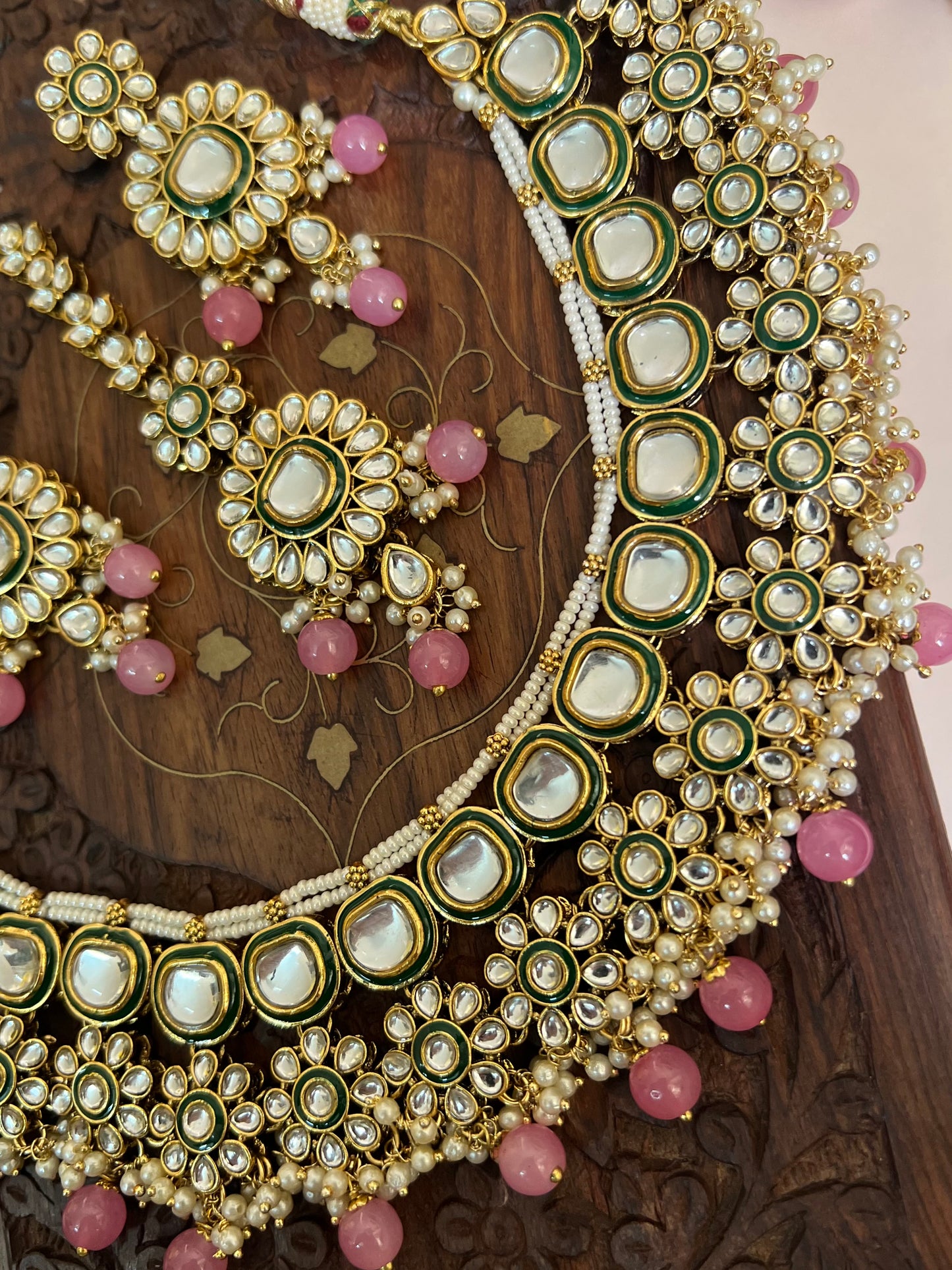 Rubina Kundan Necklace with Pink Beads DB-KN14400Z