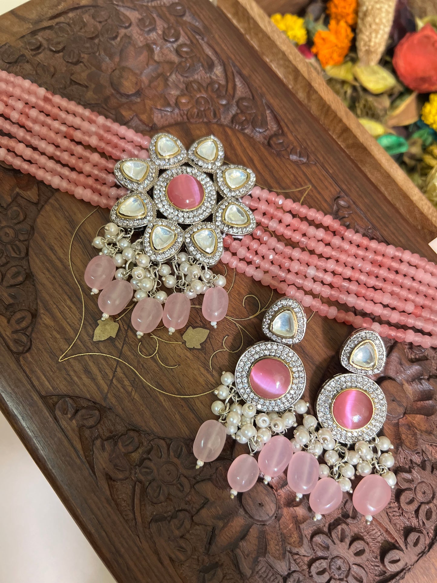 Raabta Kundan Choker Necklace Set DB-GP130002Z