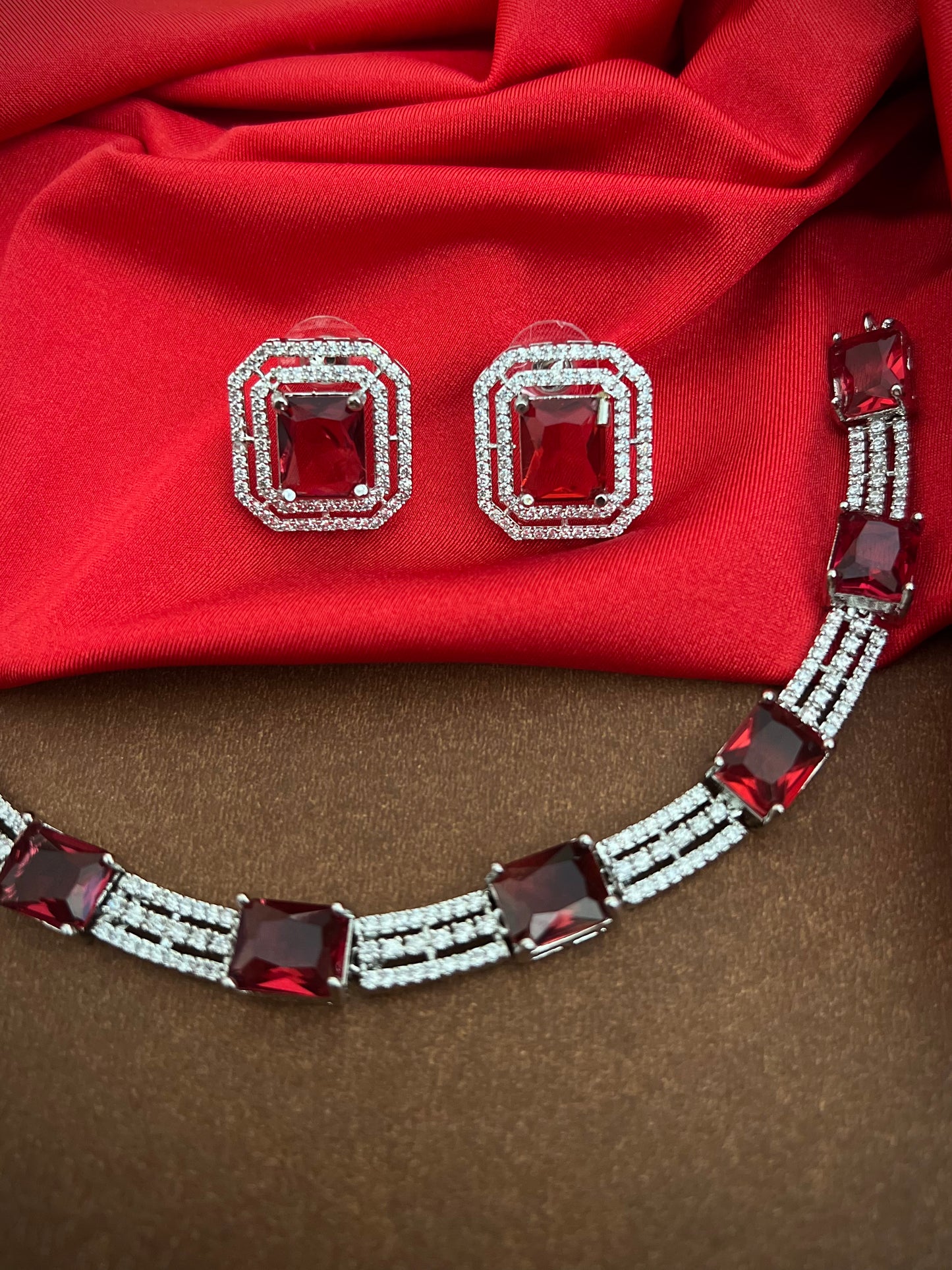 Sakhi Square Line Zircon Red Necklace DB-AD11463Z4